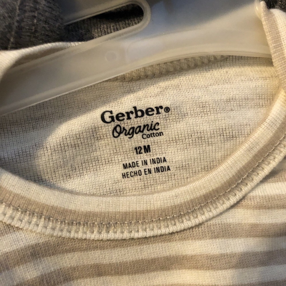 Gerber Baby Boy Bodysuits 3 Piece Set Size 12 Months Organic Cotton Animal Print - Picture 4 of 6